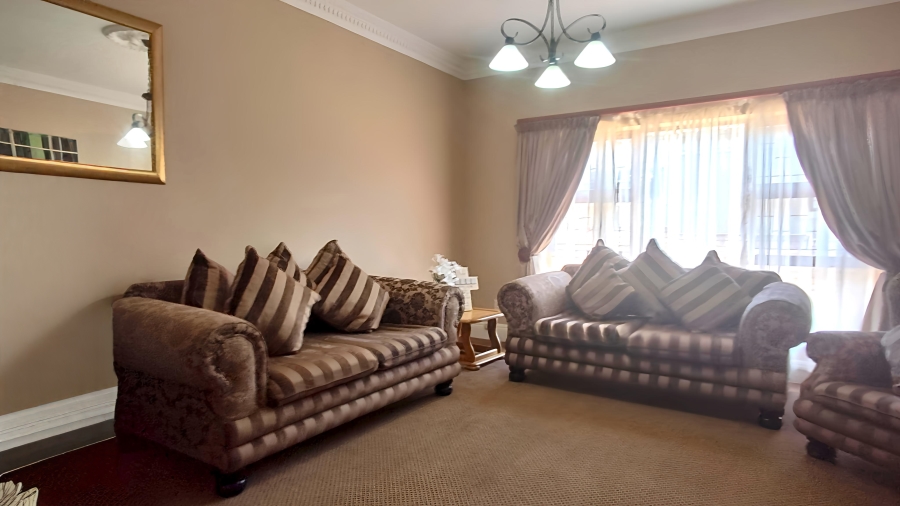 3 Bedroom Property for Sale in Kamma Heights Eastern Cape